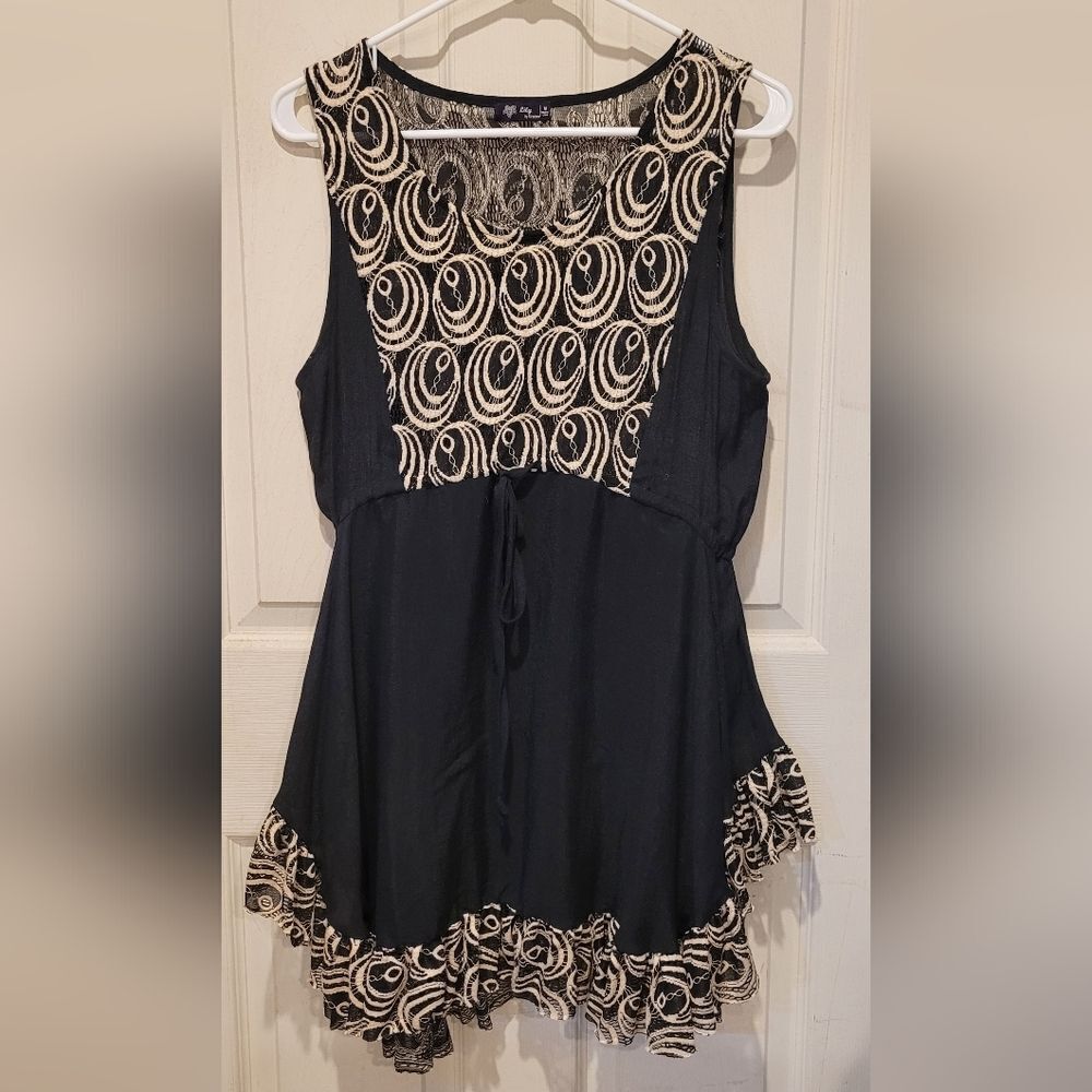 Lily By Firmiana Sleeveless Black/Gold Tunic Sz Medium